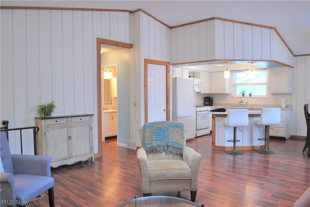 1497 Welch Road Painesville, OH 44077 - Photo 12 of 35 Gallery Image 12