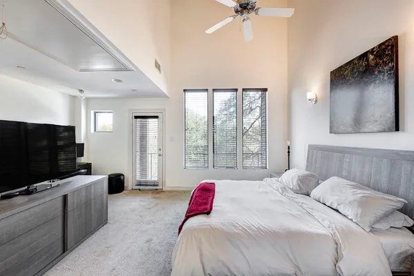 $2,575 | 1525 Birdsall Street, Unit B, Houston, TX 77007