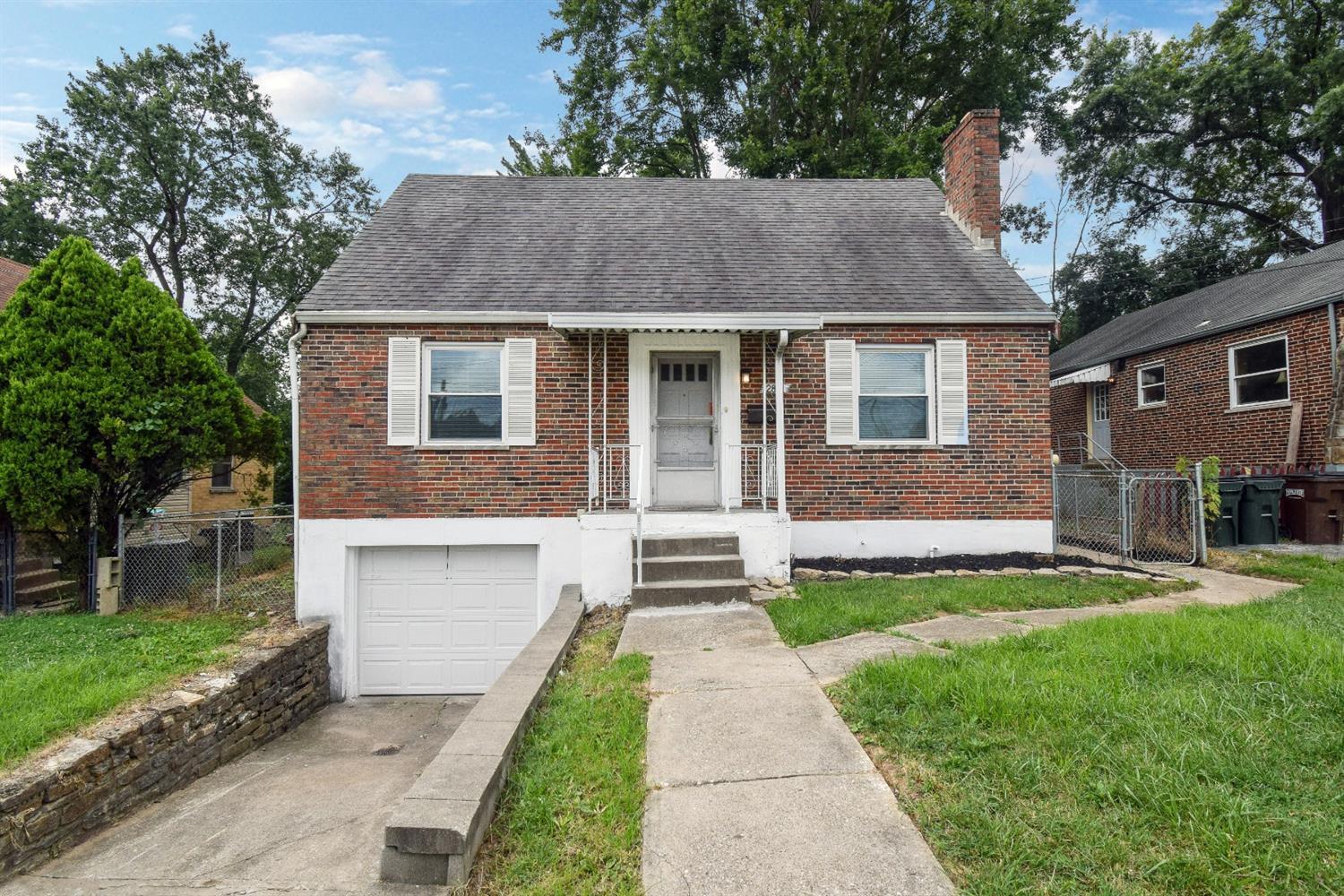 2871 West Galbraith Road Cincinnati, OH 45239 - Photo 1 of 1 Gallery Image 1