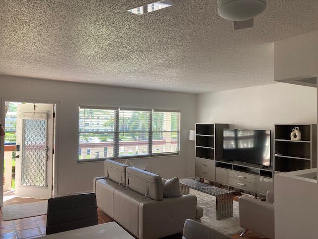 359 Brighton I Boca Raton, FL 33434 - Photo 1 of 31 IMG_9432
