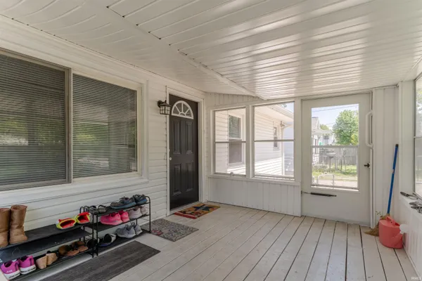 $179,900 | 3014 Sweetser Avenue, Evansville, IN 47714