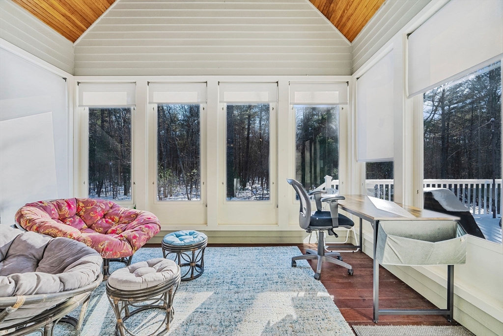 16 Bridlefield Lane Medfield, MA 02052 - Photo 11 of 26