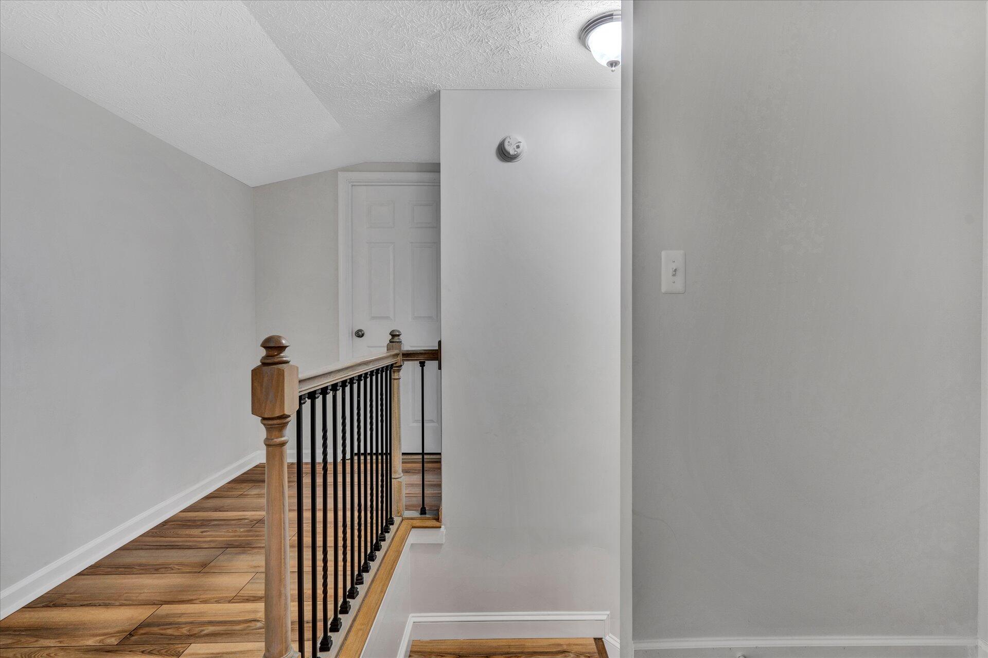 2520 Spring Road Southwest Roanoke, VA 24015 - Photo 18 of 23 16-DSC1451