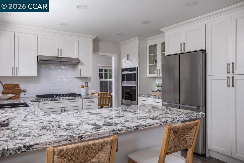 1121 Vista Point Lane Concord, CA 94521 - Photo 15 of 48