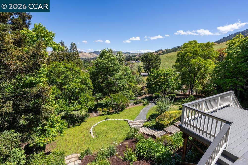 1121 Vista Point Lane Concord, CA 94521 - Photo 32 of 48