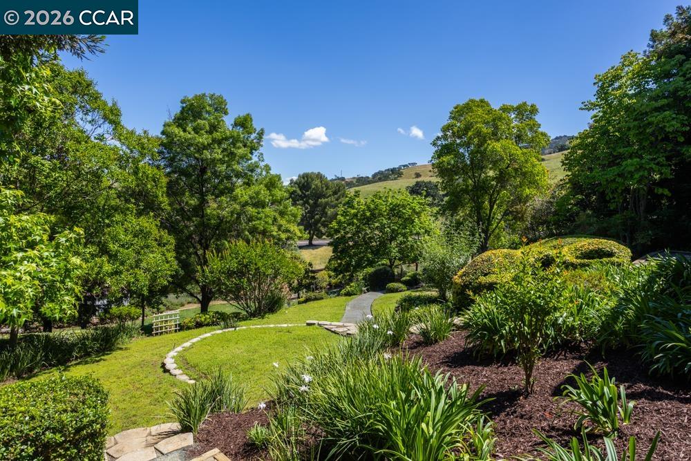 1121 Vista Point Lane Concord, CA 94521 - Photo 35 of 48