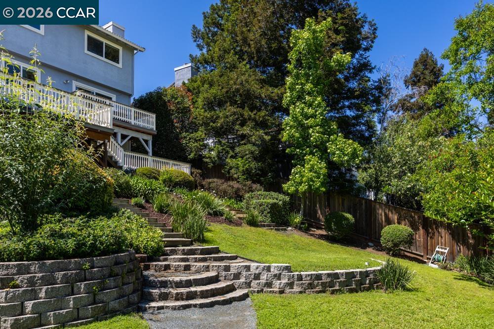 1121 Vista Point Lane Concord, CA 94521 - Photo 37 of 48