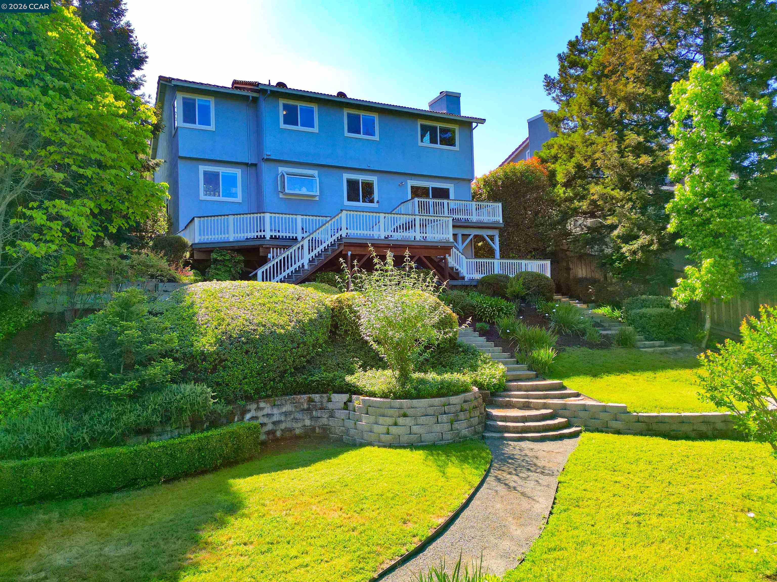 1121 Vista Point Lane Concord, CA 94521 - Photo 42 of 48