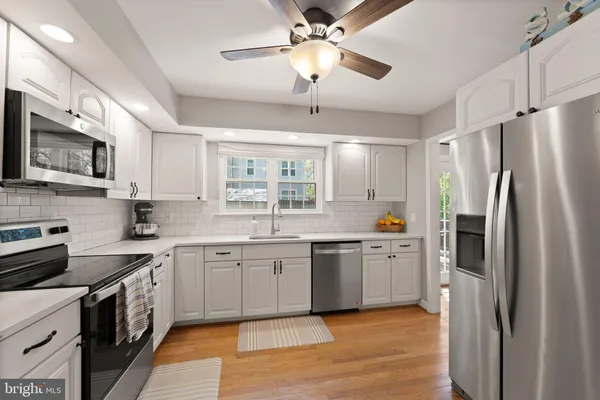 $590,000 | 6111 Martins Landing Court, Burke, VA 22015