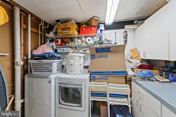 $590,000 | 6111 Martins Landing Court, Burke, VA 22015