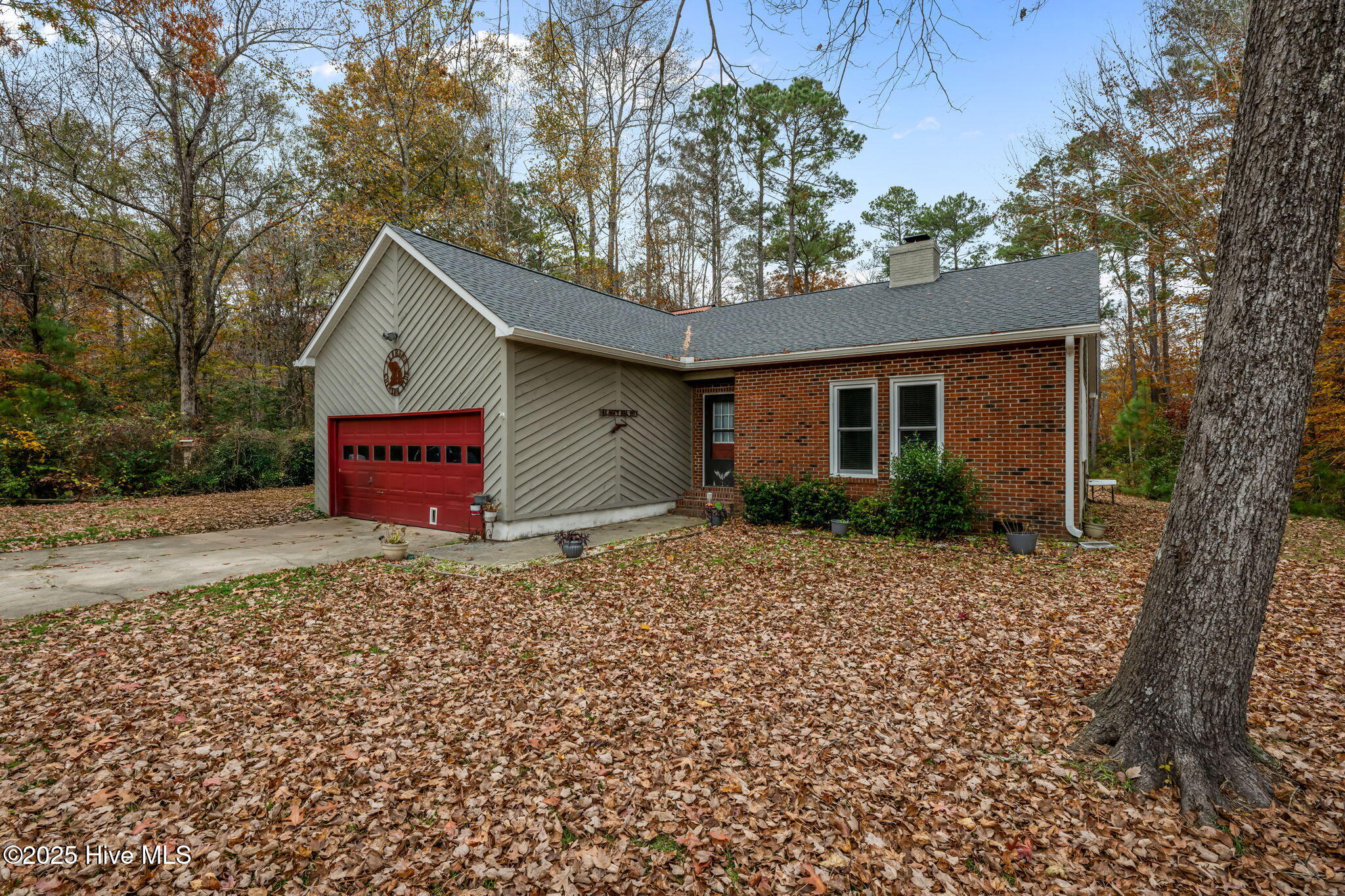 113 Ridgewood Trail New Bern, NC 28560 - Photo 2 of 27 5-web-or-mls-DSC_0981