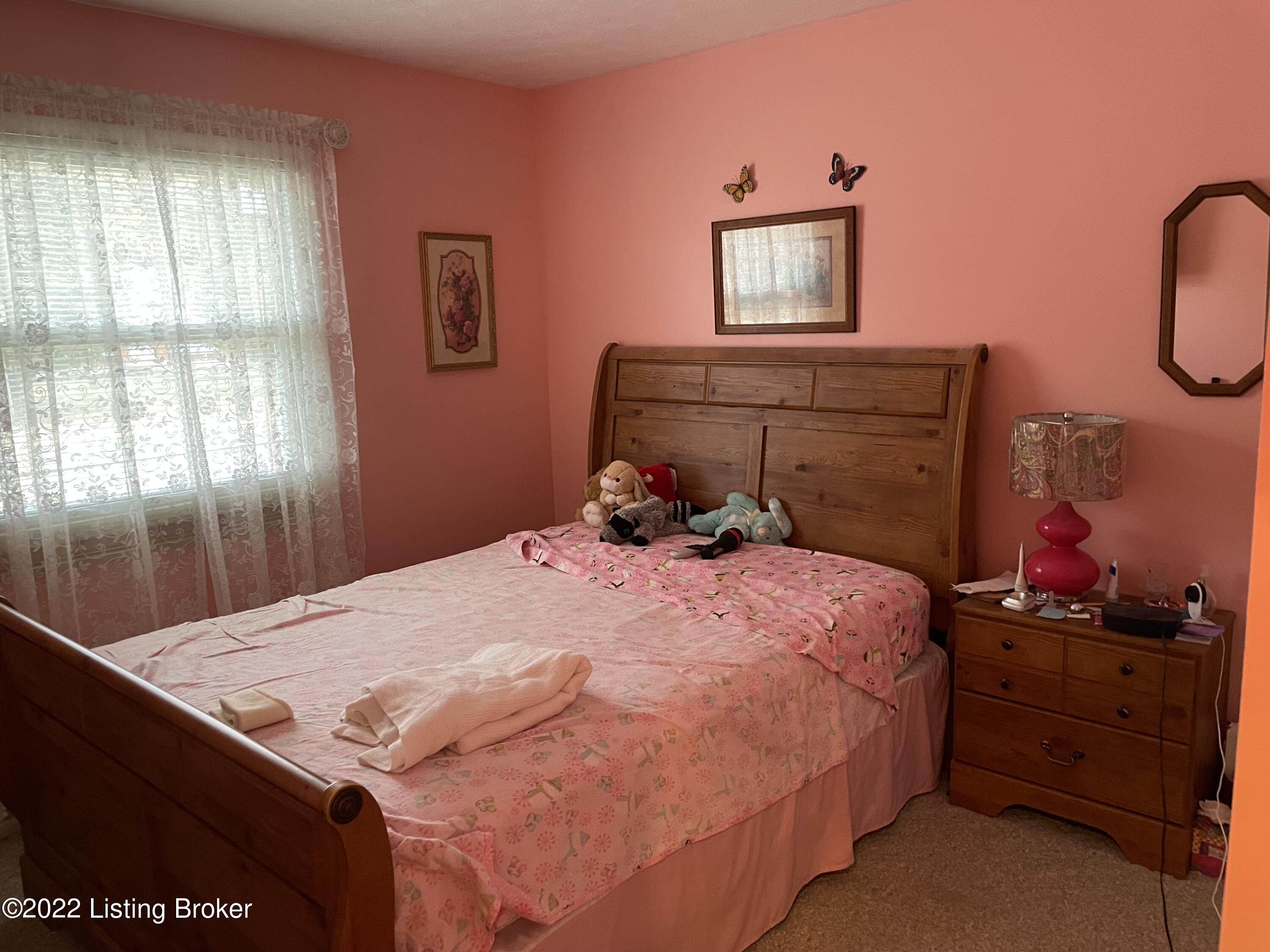 6704 Barbrook Road Louisville, KY 40258 - Photo 16 of 31 IMG-2584