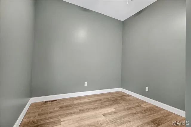 $249,900 | 3831 Oregon Avenue, St. Louis, MO 63118