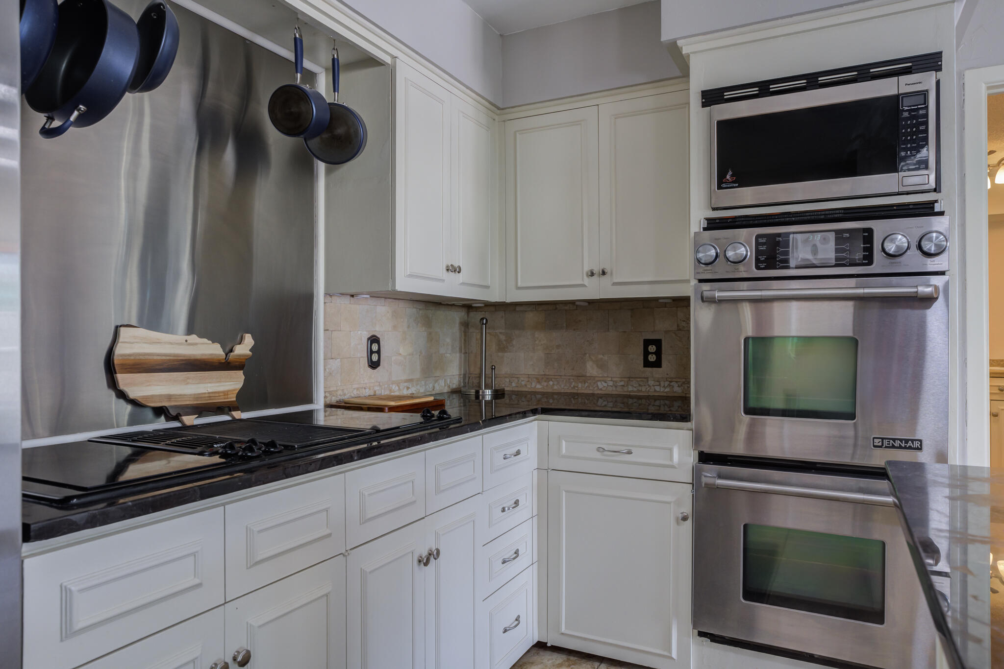 5018 92nd Street Lubbock, TX 79424 - Photo 13 of 53 Kitchen stoves