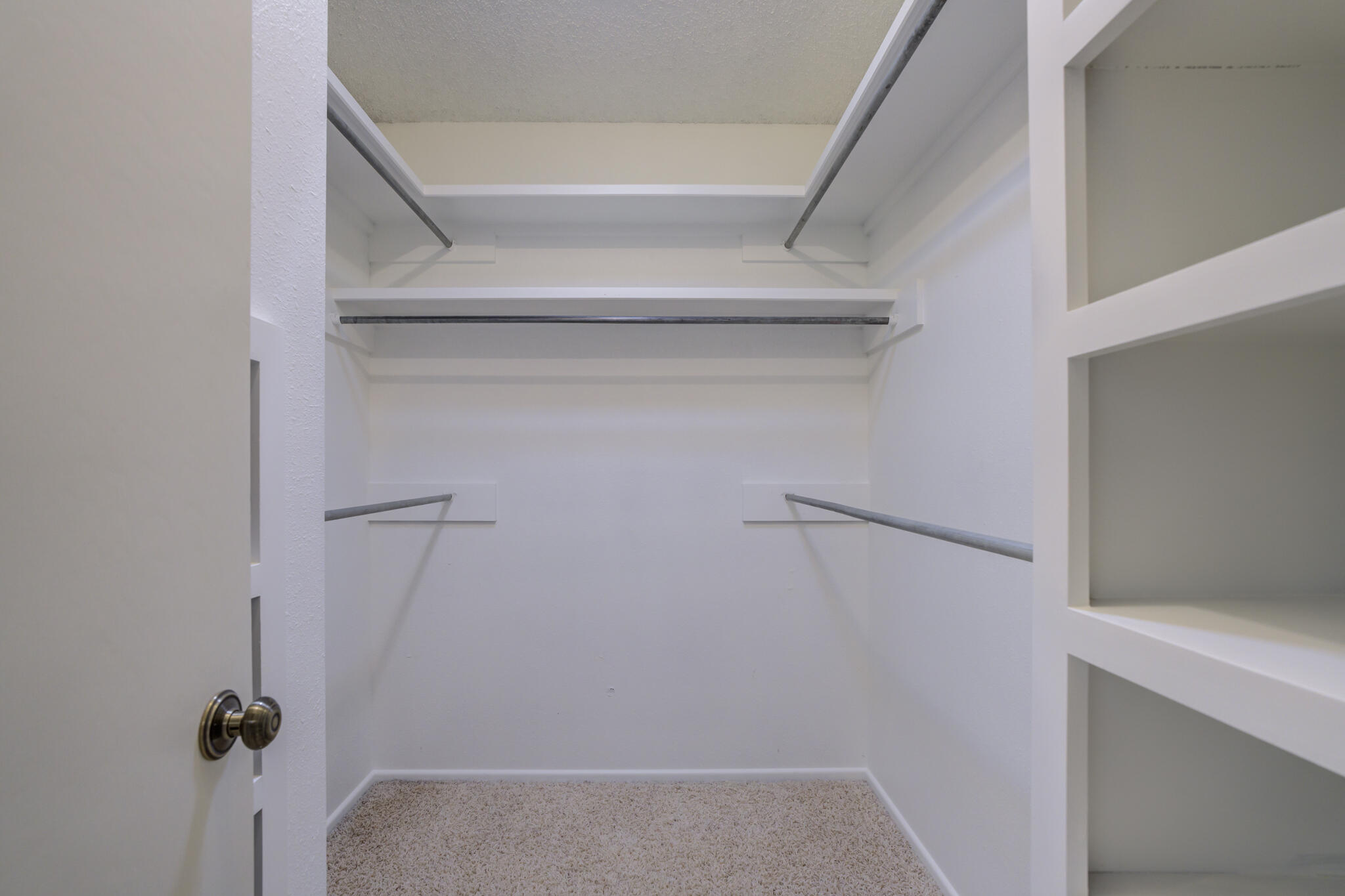 5018 92nd Street Lubbock, TX 79424 - Photo 19 of 53 Master closet 3