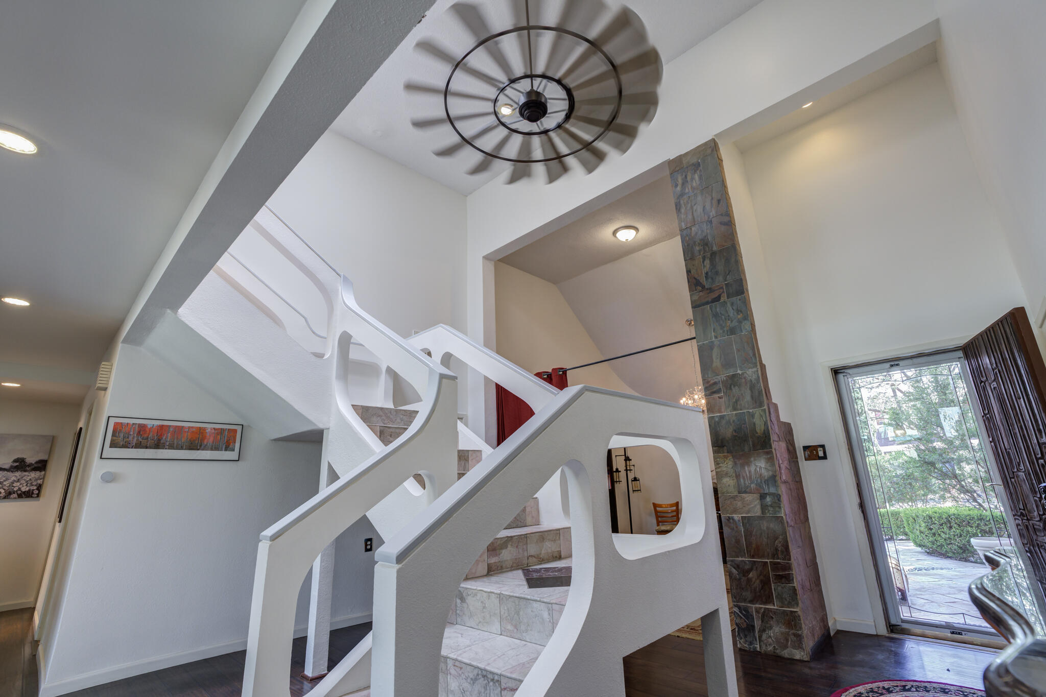 5018 92nd Street Lubbock, TX 79424 - Photo 5 of 53 Main staircase 1