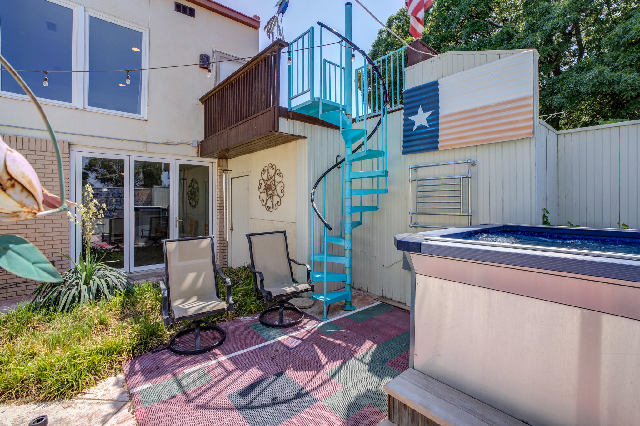 5018 92nd Street Lubbock, TX 79424 - Photo 51 of 53 Spiral Stair