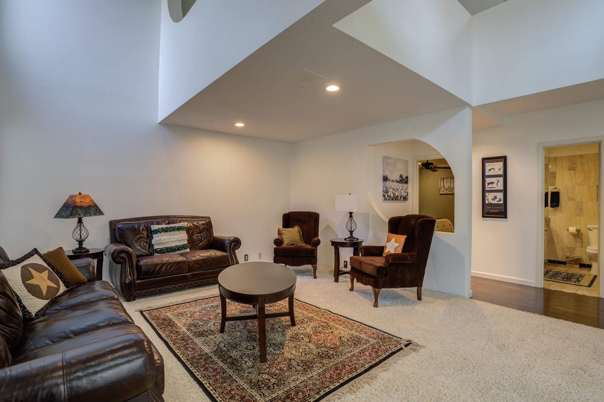 5018 92nd Street Lubbock, TX 79424 - Photo 6 of 53 Living room 2