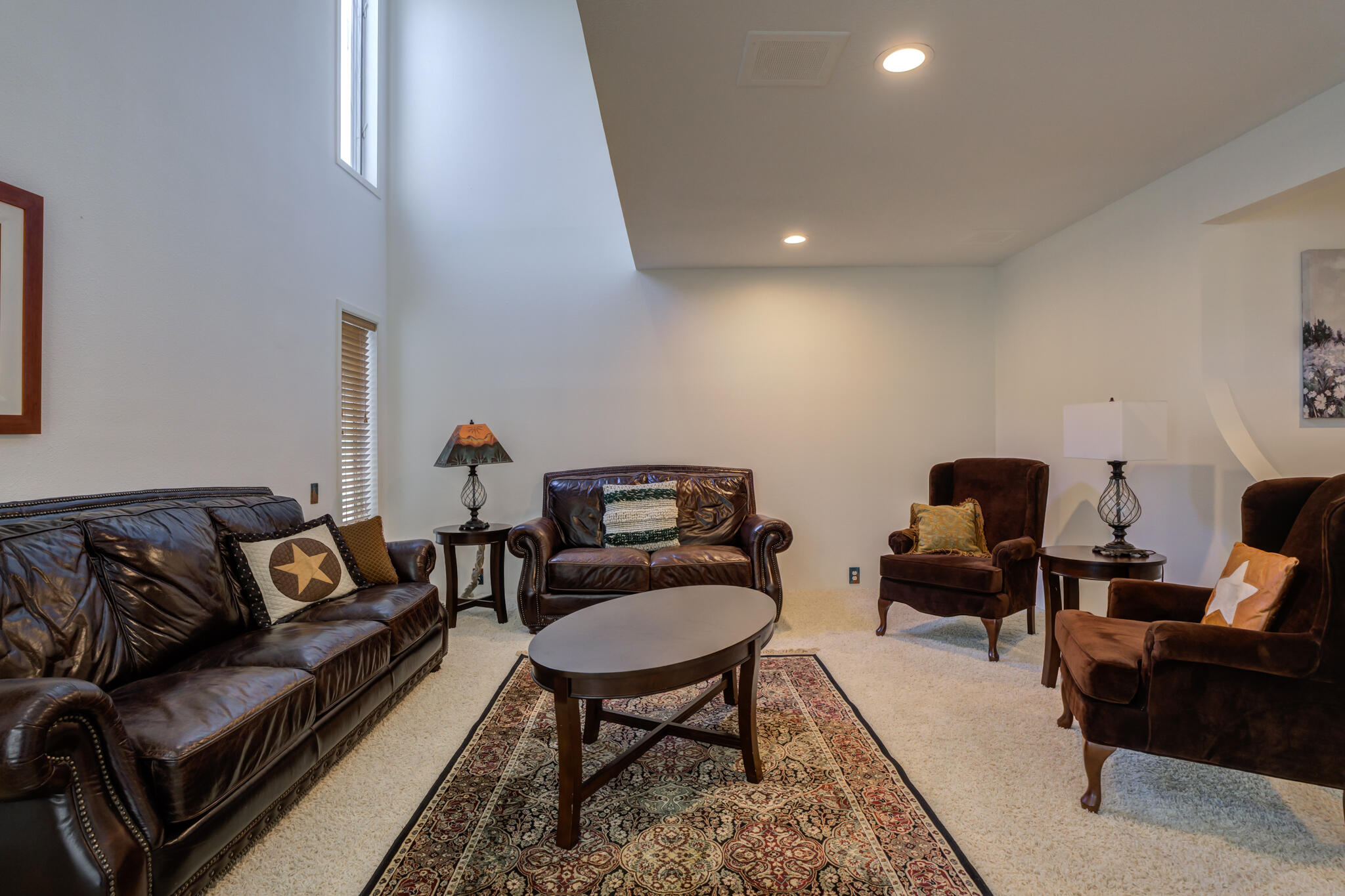 5018 92nd Street Lubbock, TX 79424 - Photo 7 of 53 Living room