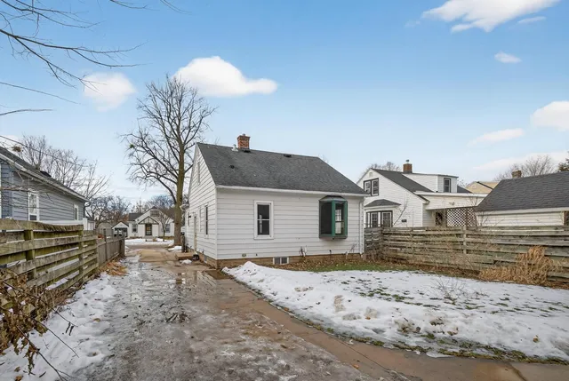 $215,000 | 1028 5th Avenue Southeast, Rochester, MN 55904