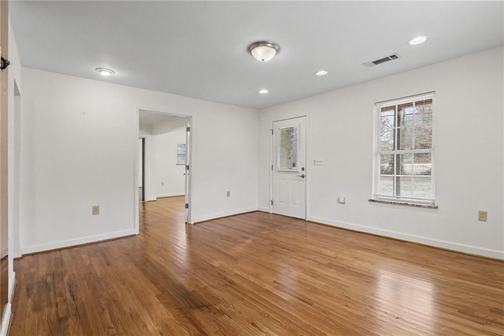 3036 Peeler Road Atlanta, GA 30360 - Photo 3 of 15