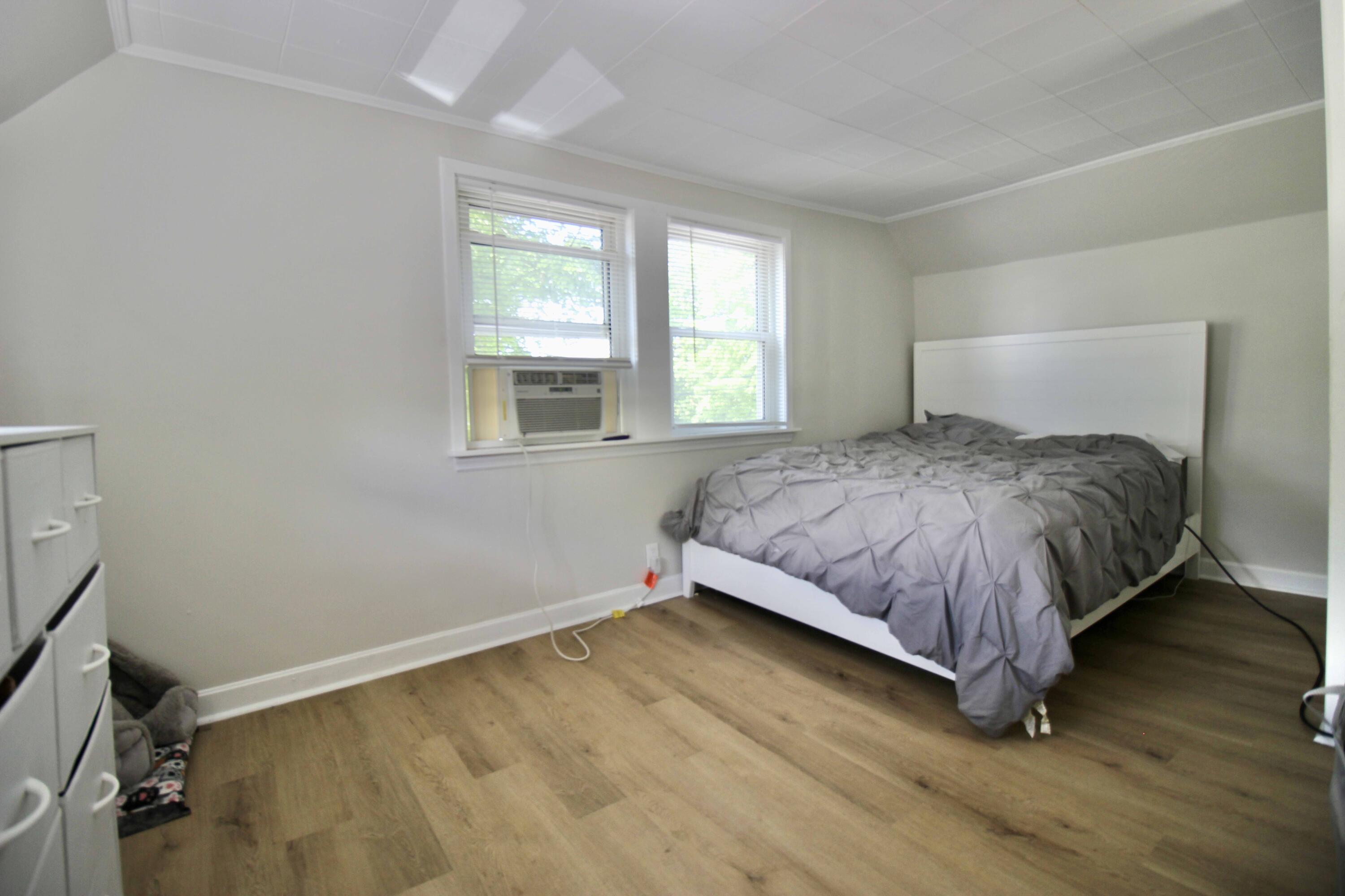 255 Sabattus Street Lewiston, ME 04240 - Photo 29 of 40 IMG_8304