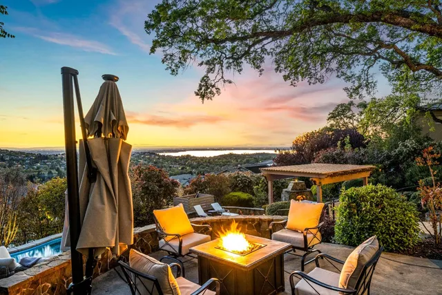 $2,328,000 | 5520 Sur Mer Drive, El Dorado Hills, CA 95762