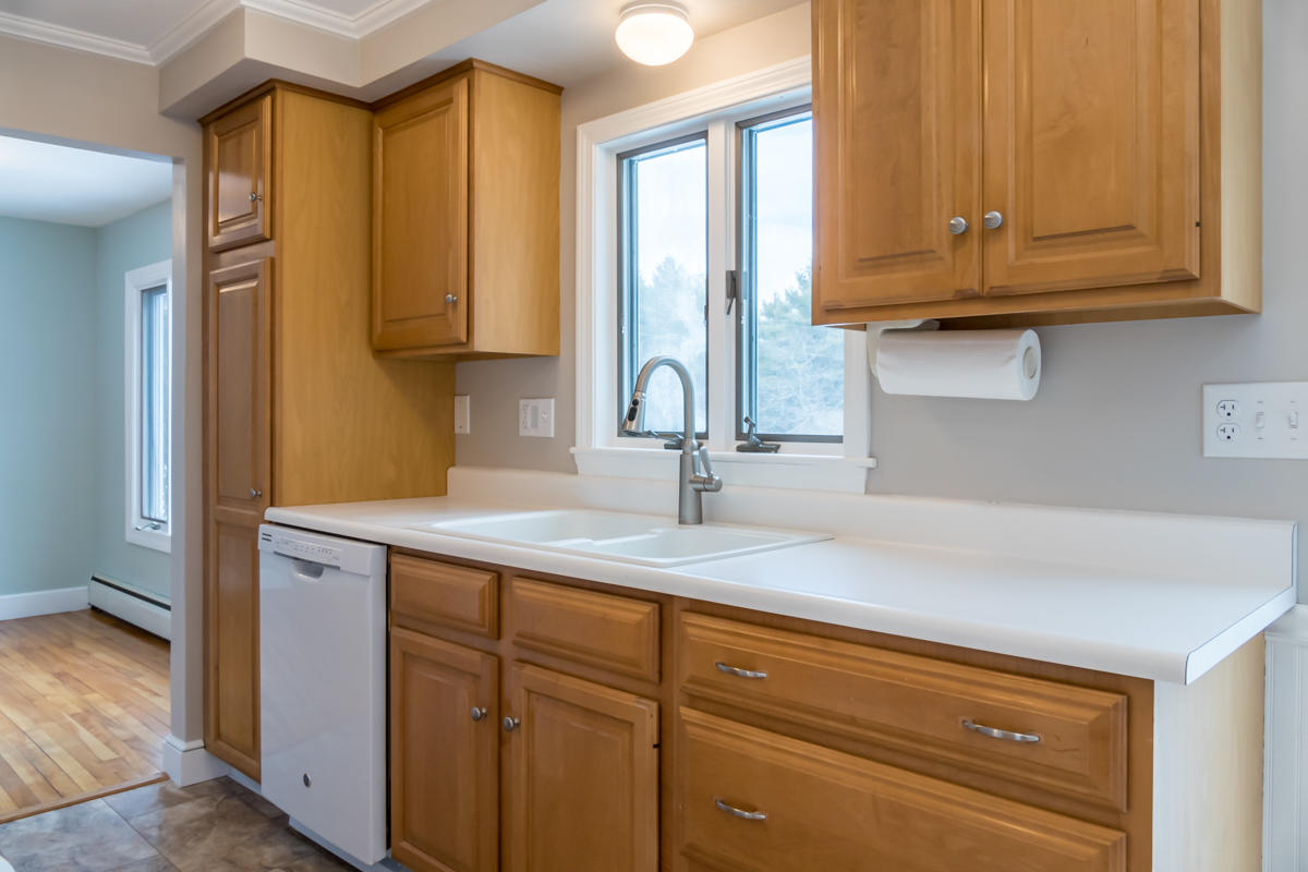 174 Durham Road Freeport, ME 04032 - Photo 6 of 54 11-Kitchen (3 of 6)