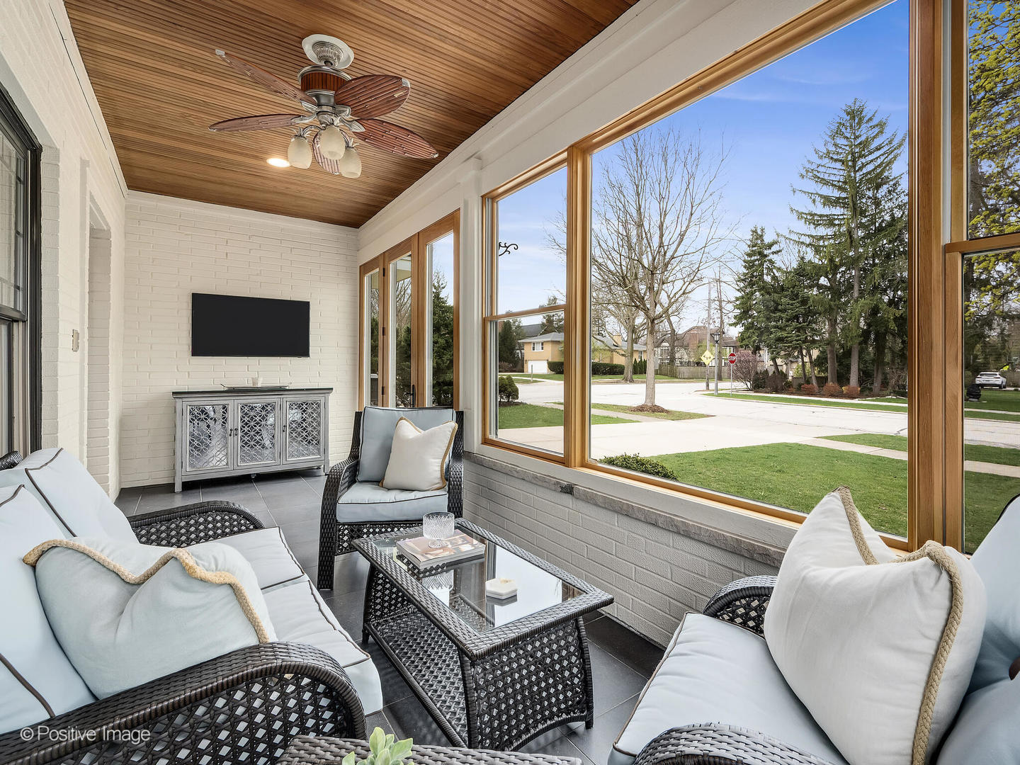 451 South Spring Avenue La Grange, IL 60525 - Photo 3 of 47