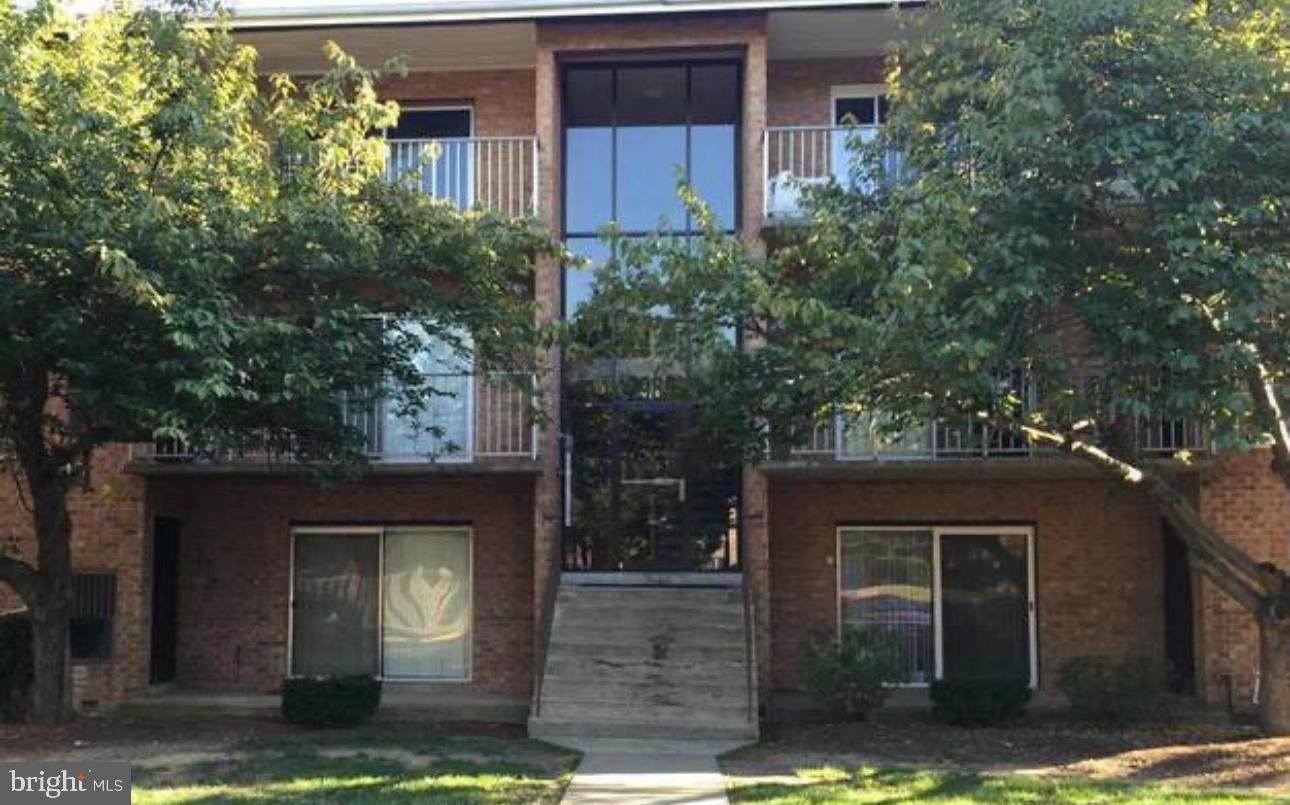 7995 Audubon Avenue, Unit 102 Alexandria, VA 22306 - Photo 1 of 16