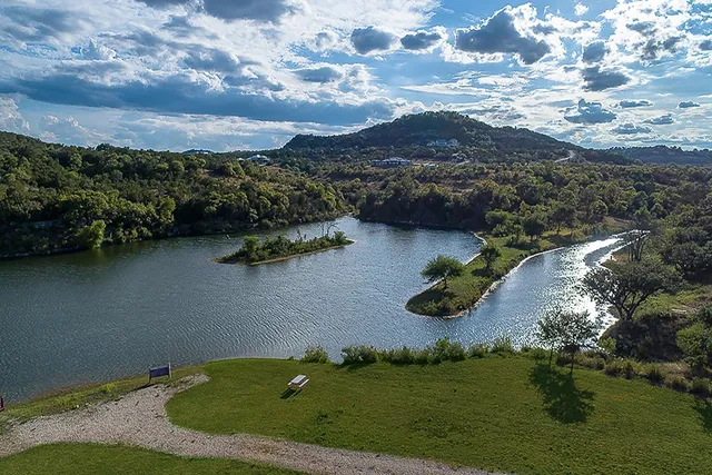 $569,000 | 129-130 Lynx Cove, Unit RMKS, Blanco, TX 78606