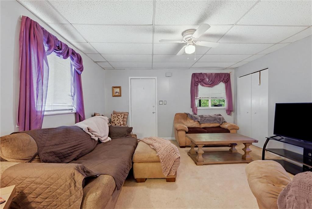 5929 Verona Road Verona, PA 15147 - Photo 4 of 35 Gallery Image 4