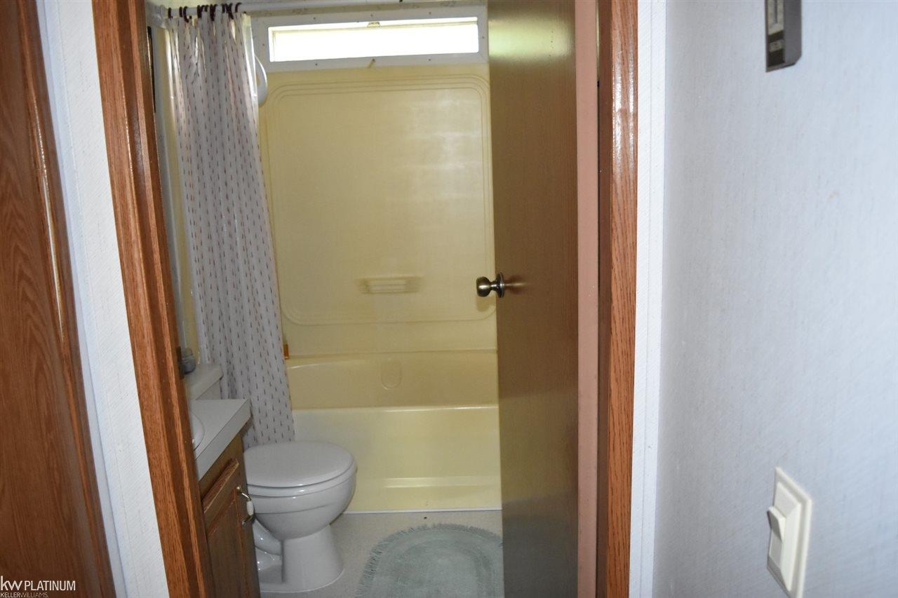 7203 Bryce Road North Street, MI 48049 - Photo 23 of 44 31350673-22.JPG