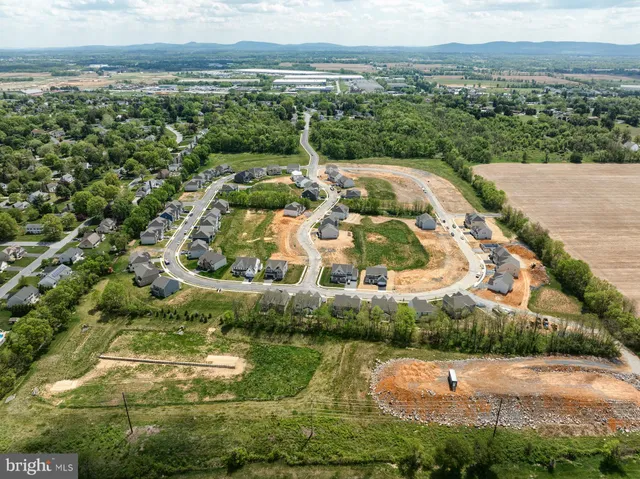 $588,736 | 122 Silver Circle, Unit ANDREWS, Mechanicsburg, PA 17050