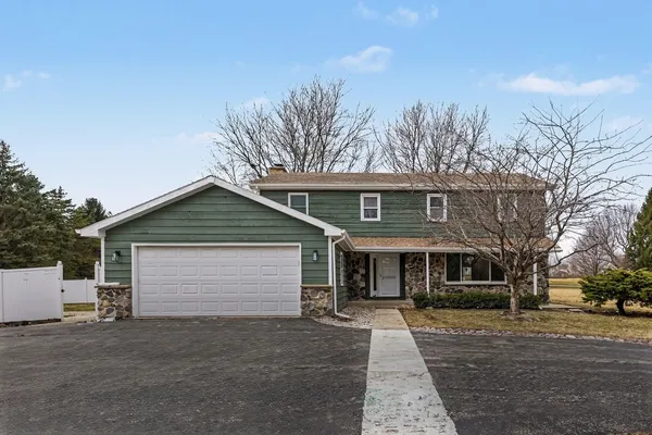 $484,900 | 3002 North Maple Tree Lane, Wadsworth, IL 60083