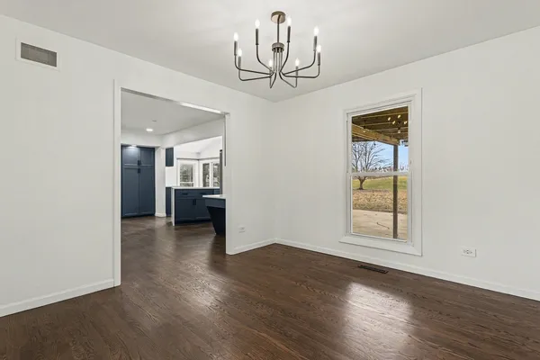 $484,900 | 3002 North Maple Tree Lane, Wadsworth, IL 60083