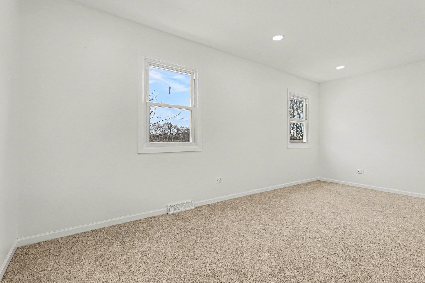 3002 North Maple Tree Lane Wadsworth, IL 60083 - Photo 16 of 30