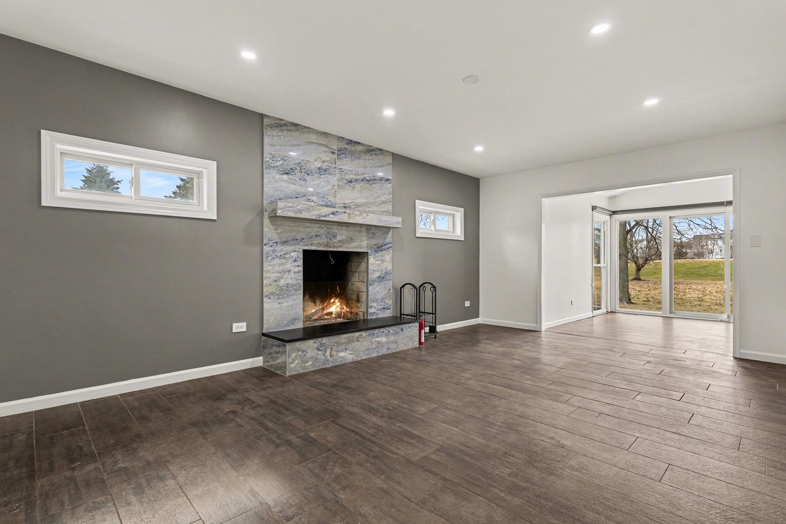 3002 North Maple Tree Lane Wadsworth, IL 60083 - Photo 2 of 30