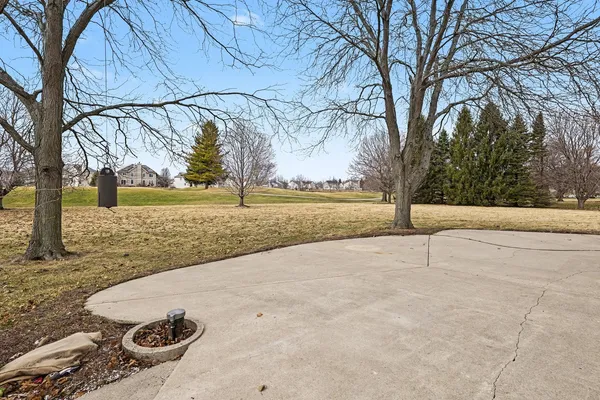 $484,900 | 3002 North Maple Tree Lane, Wadsworth, IL 60083