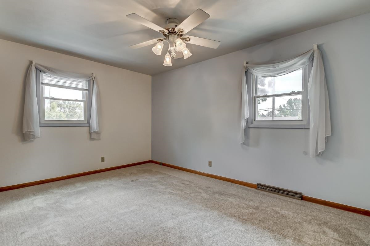 2208 Kaskaskia Drive Springfield, IL 62702 - Photo 14 of 37 Gallery Image 14