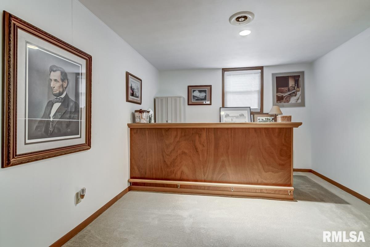 2208 Kaskaskia Drive Springfield, IL 62702 - Photo 28 of 37 Gallery Image 28
