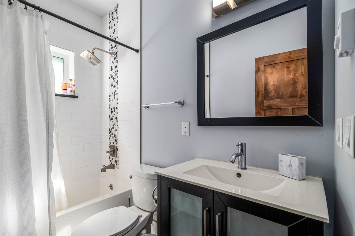 29195 River Drive Clark, CO 80428 - Photo 21 of 36 a bathroom with a sink toilet and shower