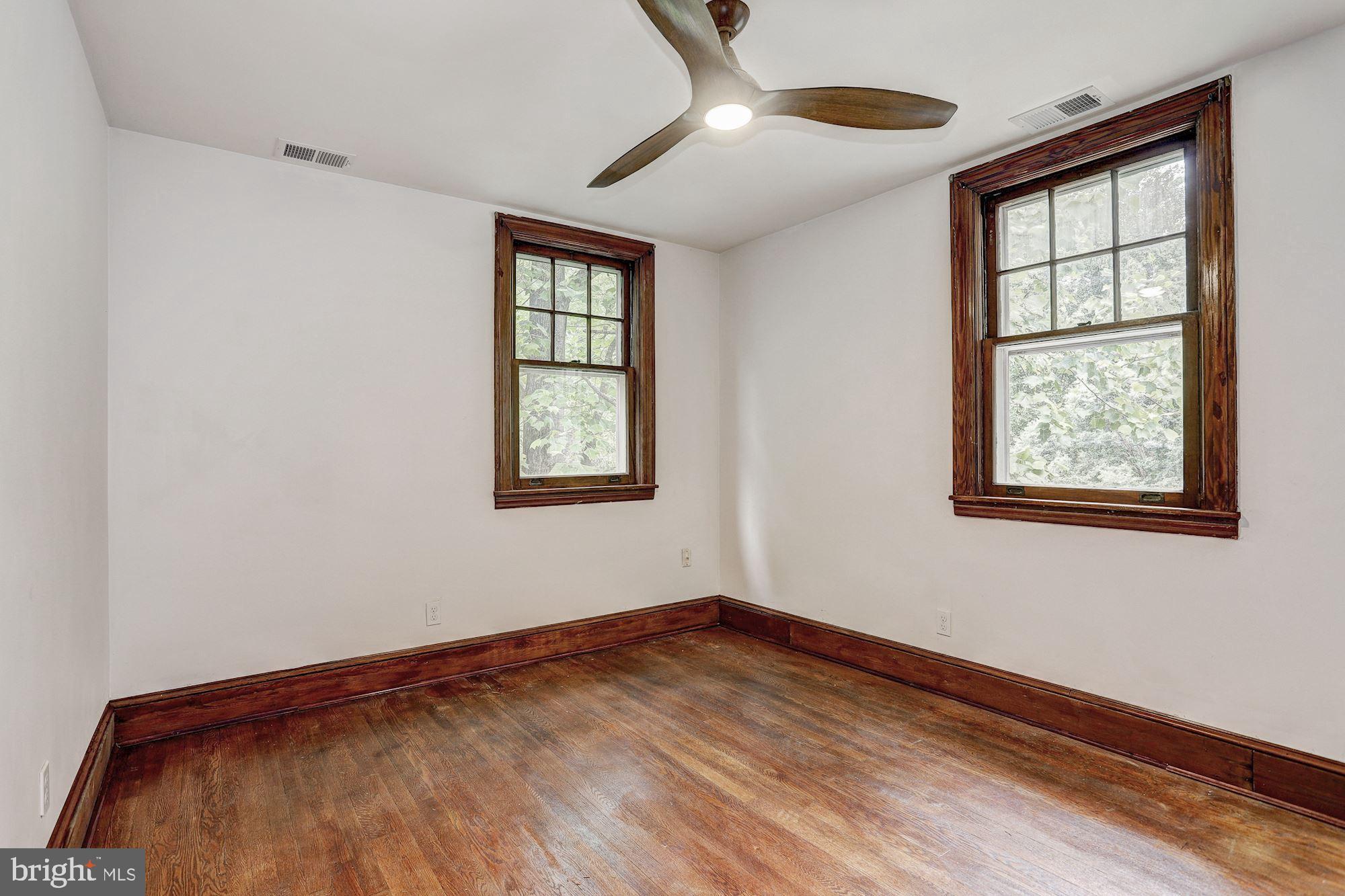 11858 Frederick Road Ellicott City, MD 21042 - Photo 25 of 35 Bedroom 2