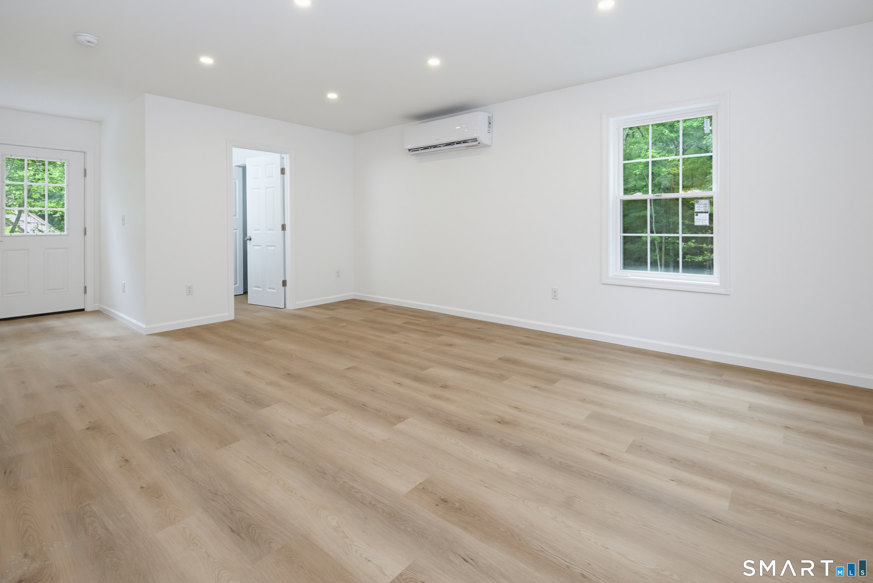 25 Bebbington Road Ashford, CT 06278 - Photo 5 of 10