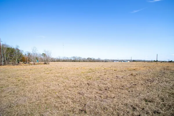 $275,000 | 30808 Old Sour Lake Road, Sour Lake, TX 77659