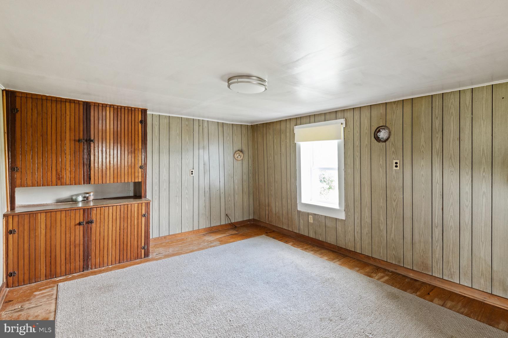 1275 Georgetown Road Mount Jackson, VA 22842 - Photo 23 of 45 an empty room with windows
