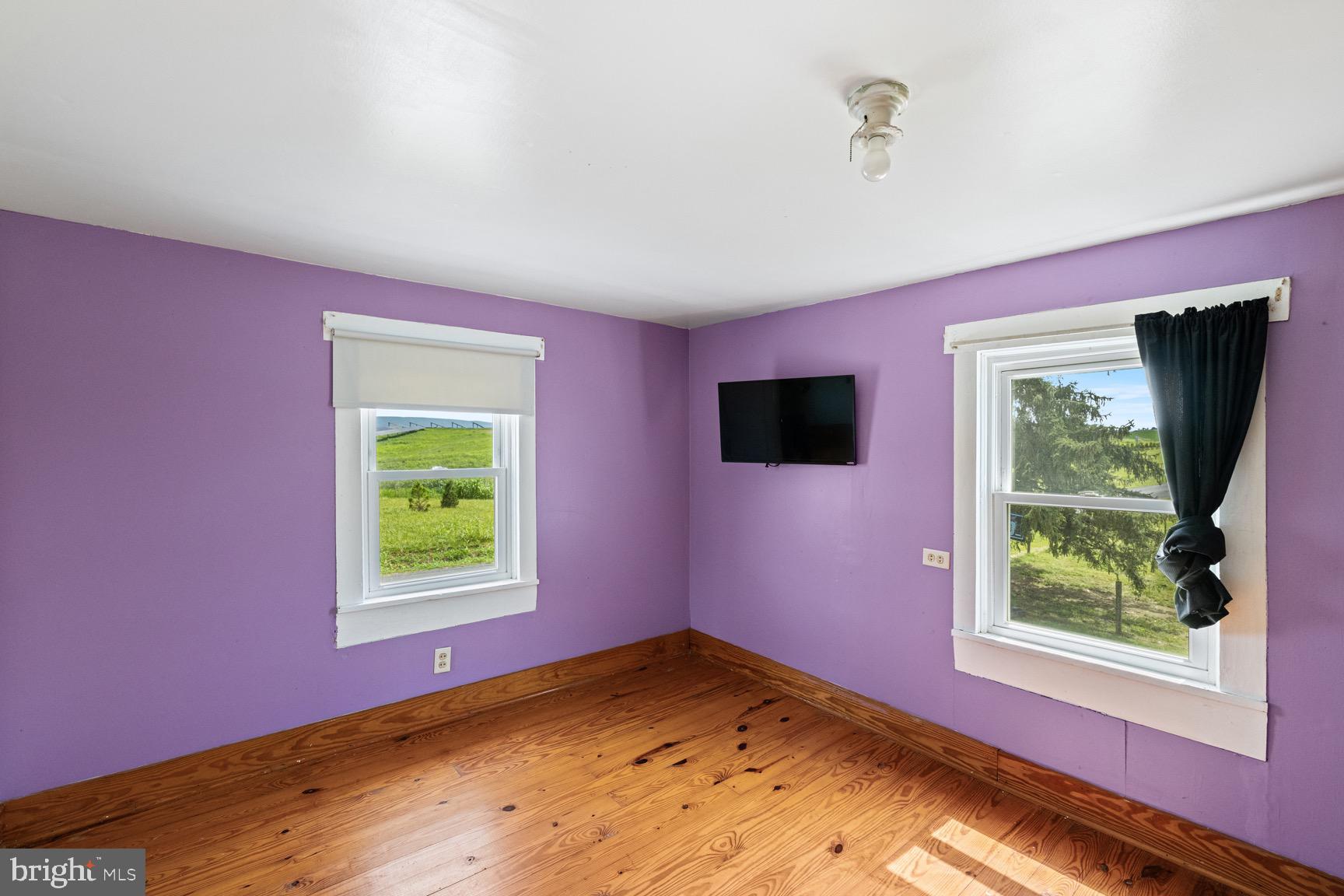 1275 Georgetown Road Mount Jackson, VA 22842 - Photo 41 of 45 a view of a livingroom with a window
