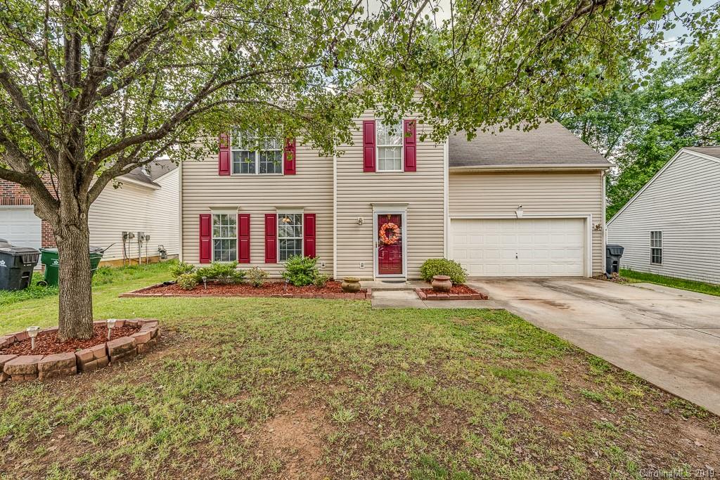 8331 Fox Swamp Road Charlotte, NC 28215 - Photo 1 of 38 Gallery Image 1