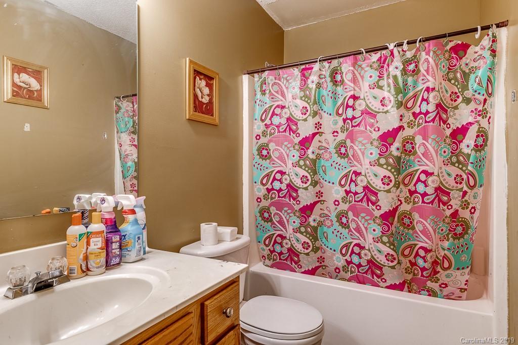 8331 Fox Swamp Road Charlotte, NC 28215 - Photo 28 of 38 Gallery Image 28