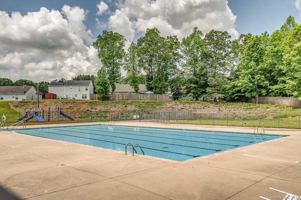 8331 Fox Swamp Road Charlotte, NC 28215 - Photo 36 of 38 Gallery Image 36
